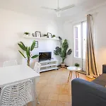 31Par1110 - Mediterranean Style Apartment